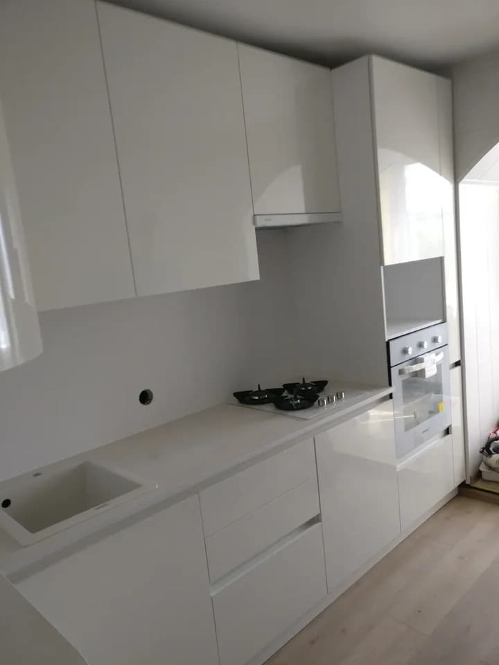 Белоснежная кухня Наша работа. Фасады из итальянск... — фото 3