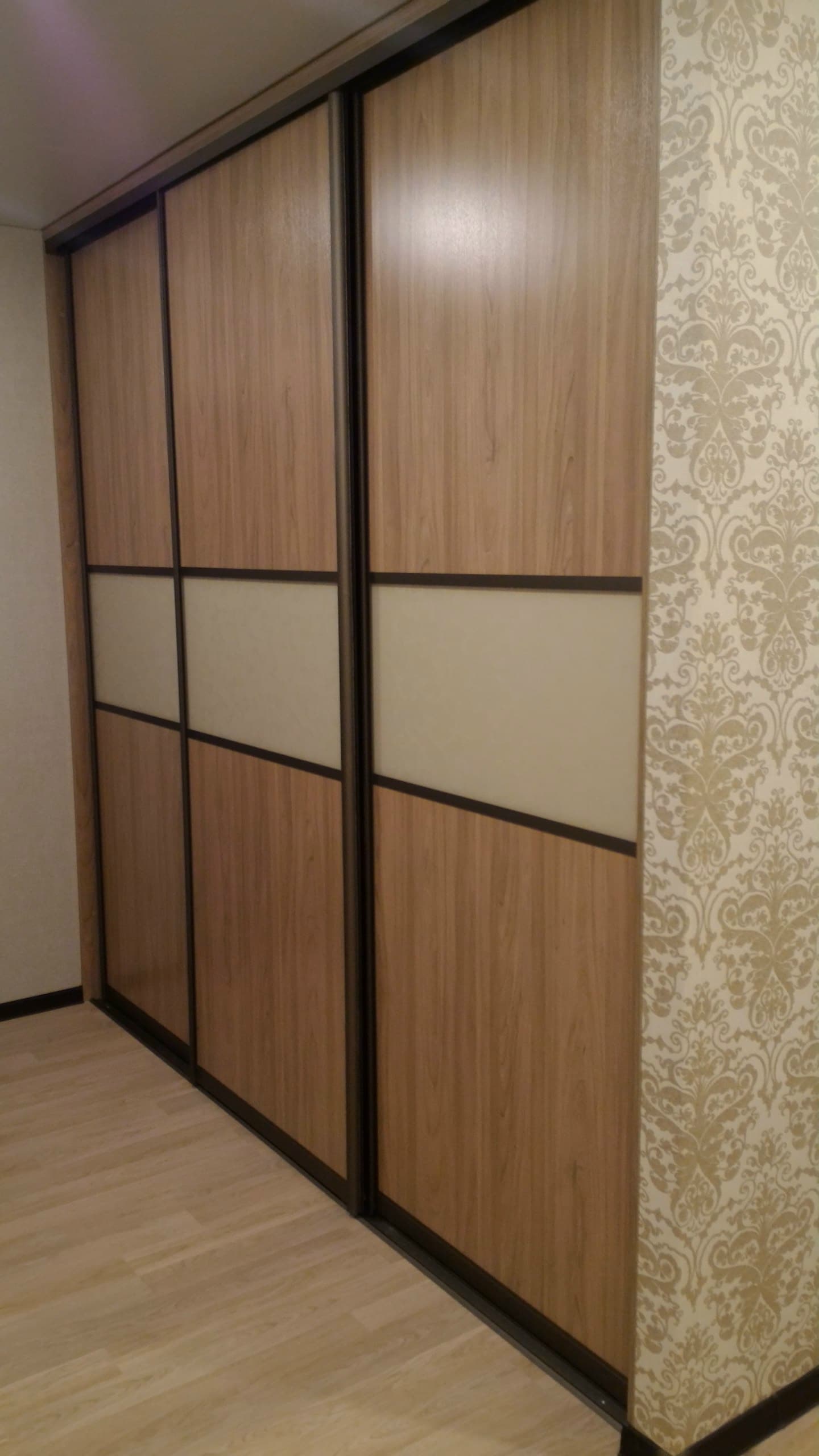 Сделали в одну квартиру кухню, и такие шкафы. Кухн... — фото 5